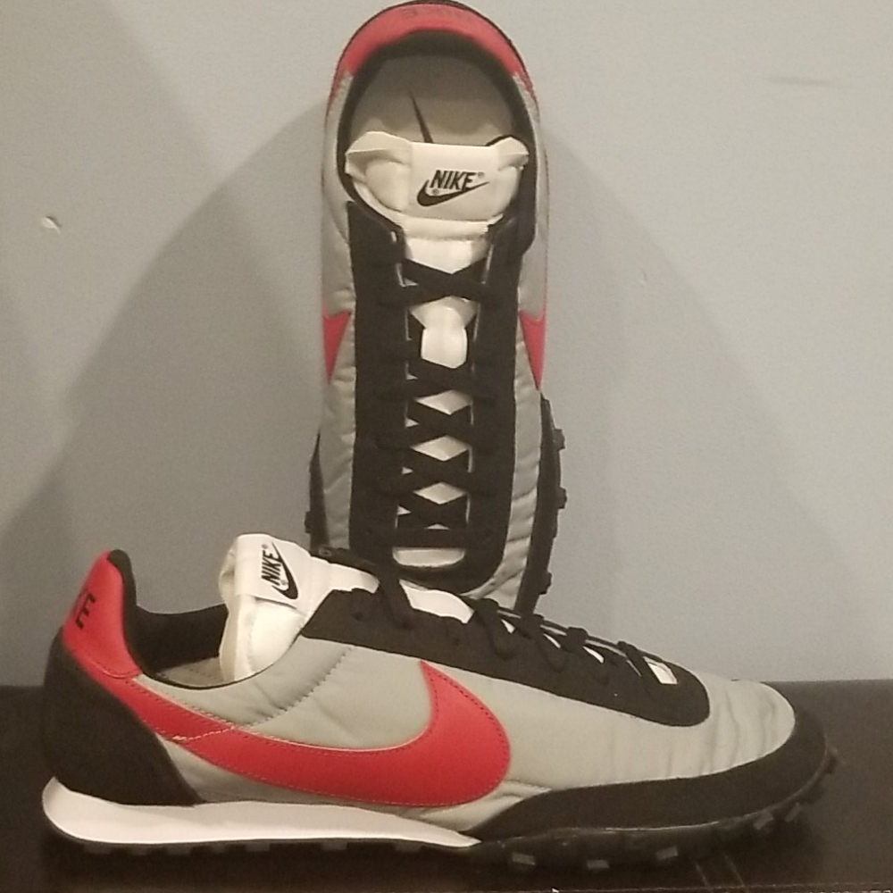 DS Nike Waffle Racer Mens12.5 running shoes